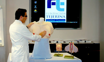 Taller de Habilidades y Simulación en Patología Mamaria Fundación Tejerina 9