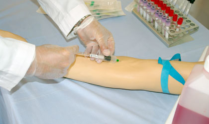 Taller de Habilidades y Simulación en Patología Mamaria Fundación Tejerina 10