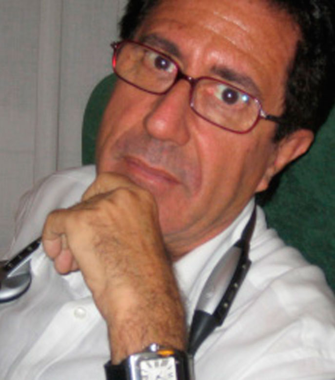 Arturo Fernandez Cuadro Médico Cpm Tejerina