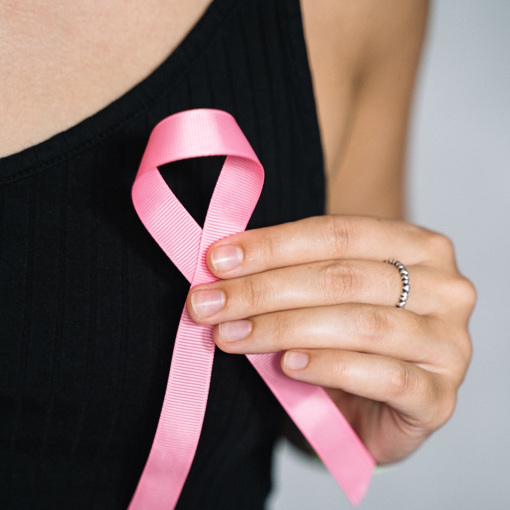 Lazo rosa cáncer de mama