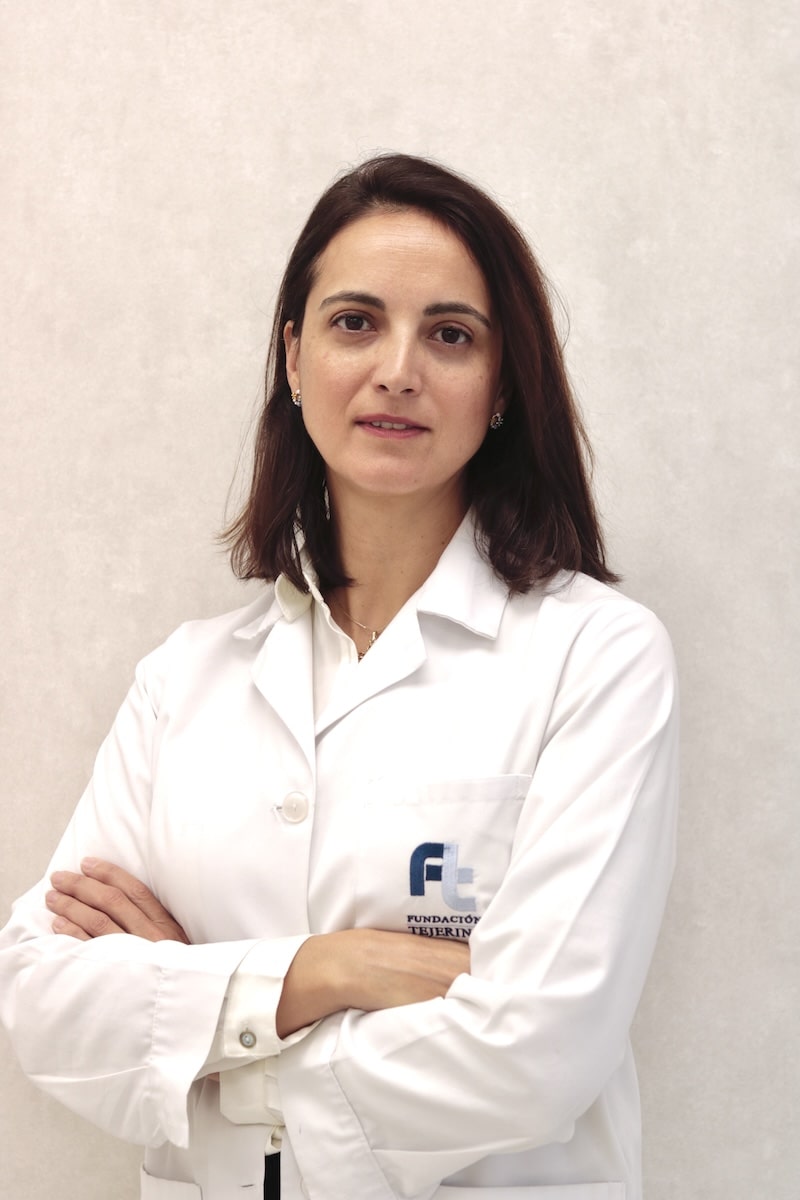 ANA DE LARA min